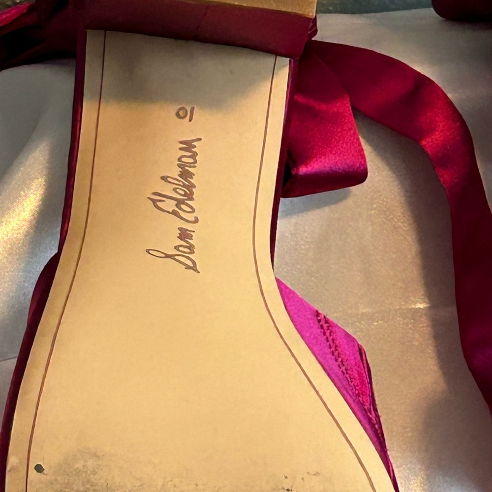 Sam Edelman Satin Peep-Toe Block Heel Sandals in Fuchsia - Picture 7 of 7